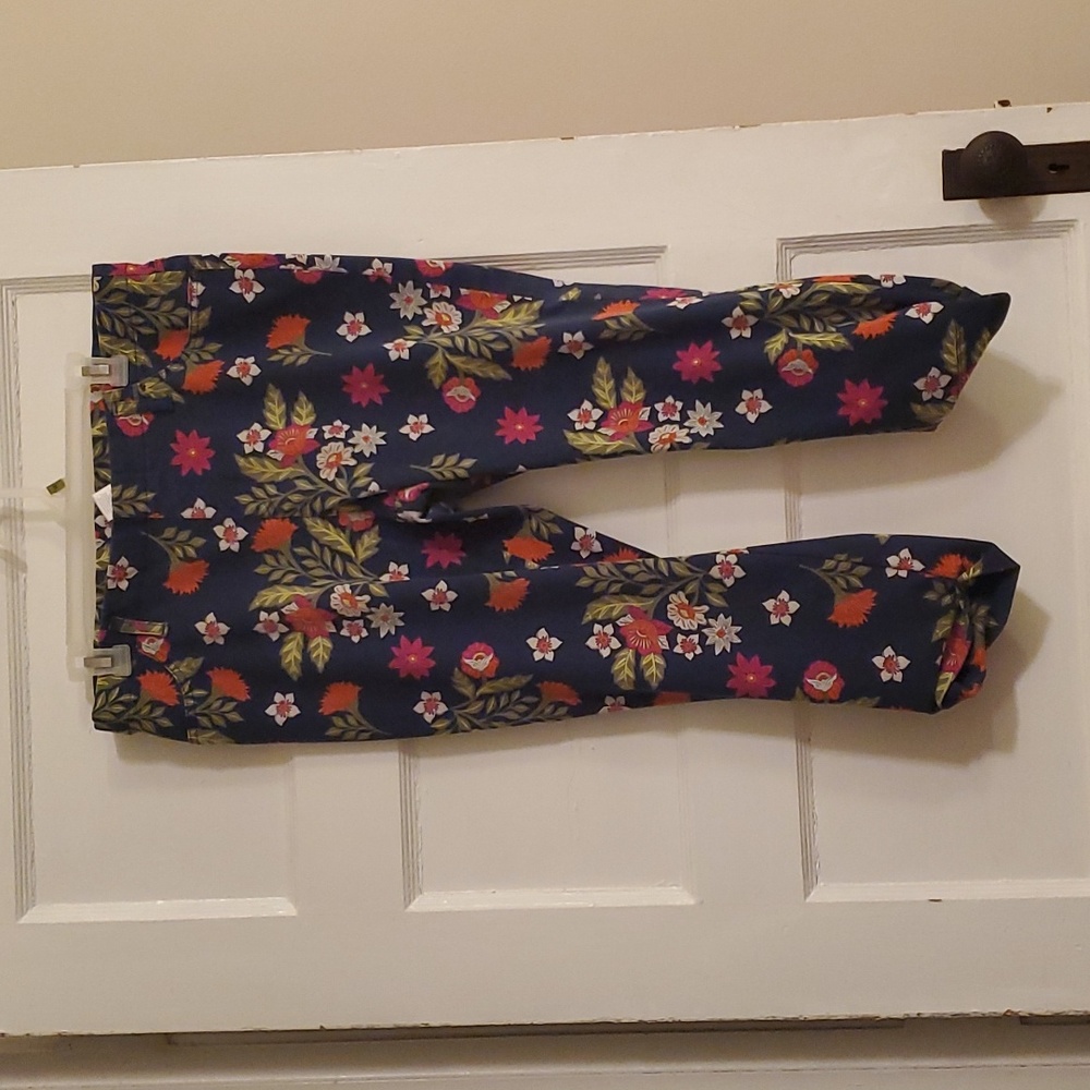 Floral Cropped Jeggings